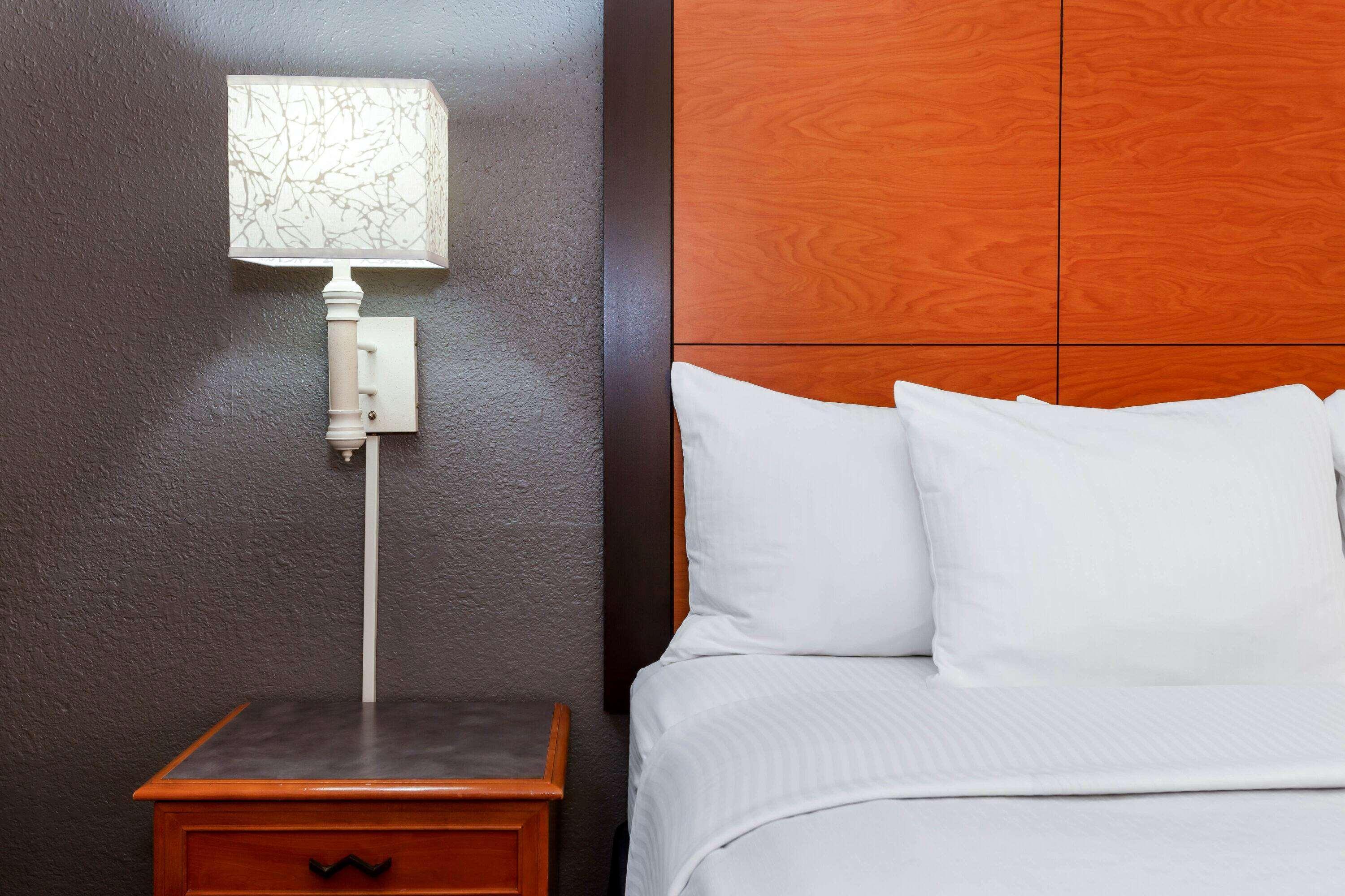 La Quinta Inn By Wyndham Laredo I-35 Экстерьер фото