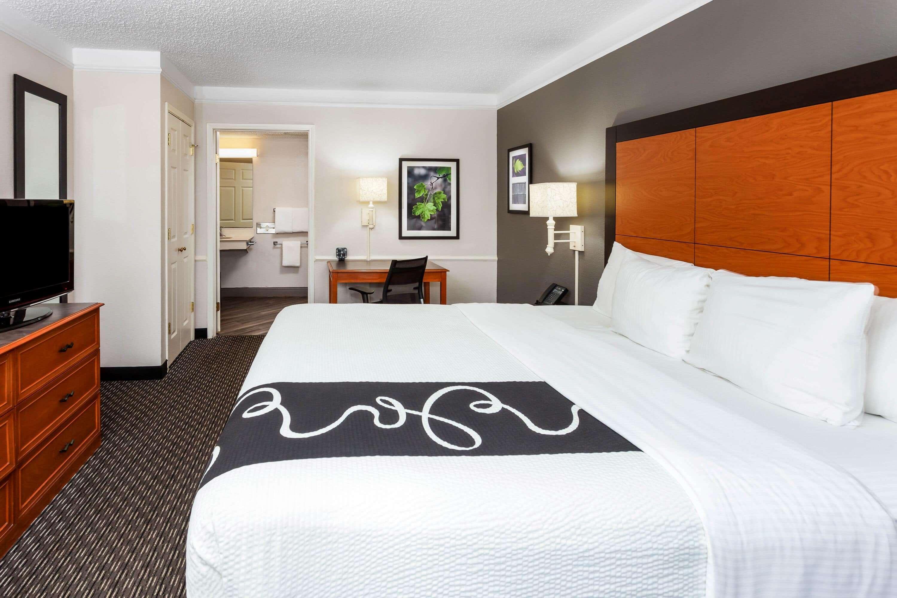 La Quinta Inn By Wyndham Laredo I-35 Экстерьер фото