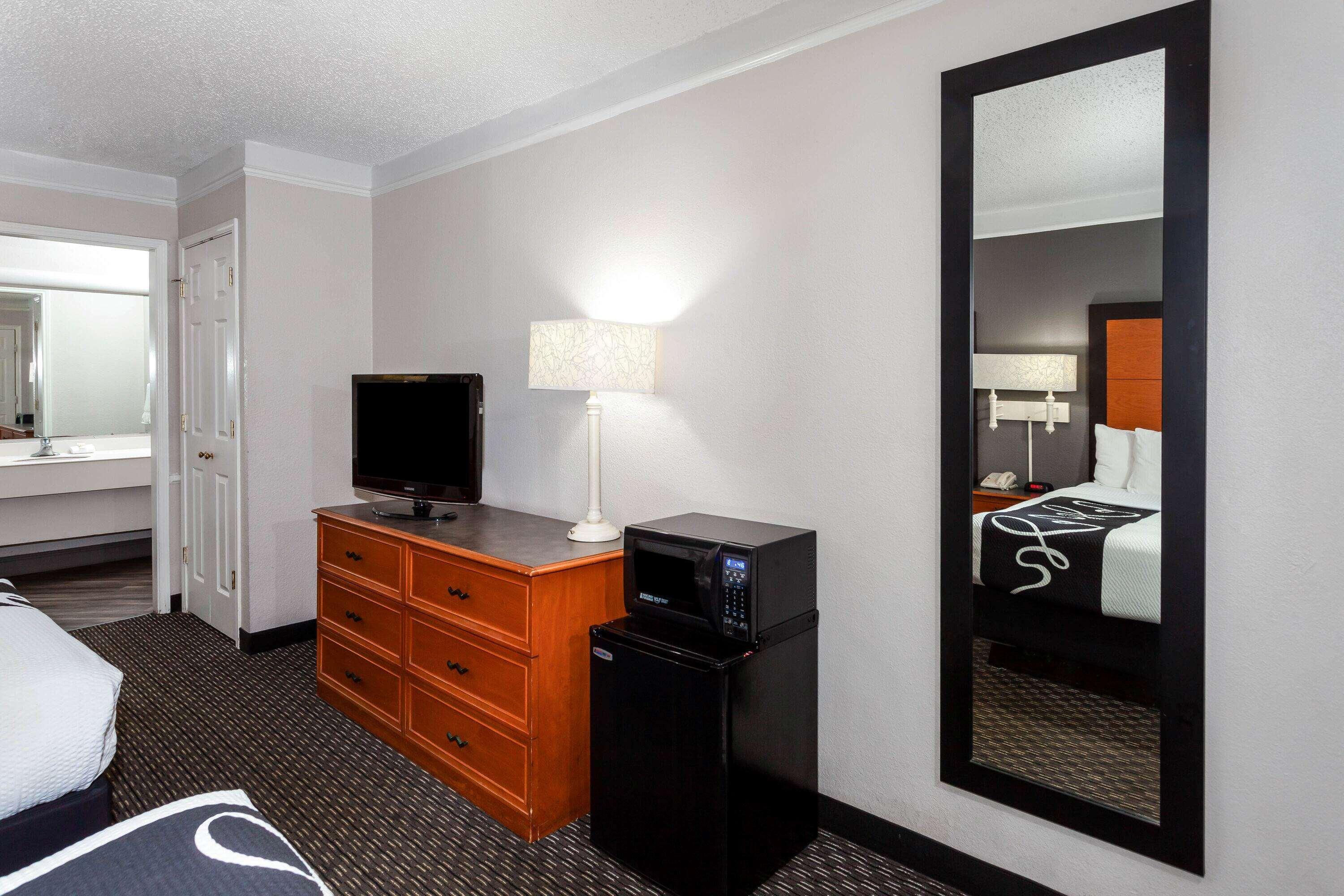 La Quinta Inn By Wyndham Laredo I-35 Экстерьер фото