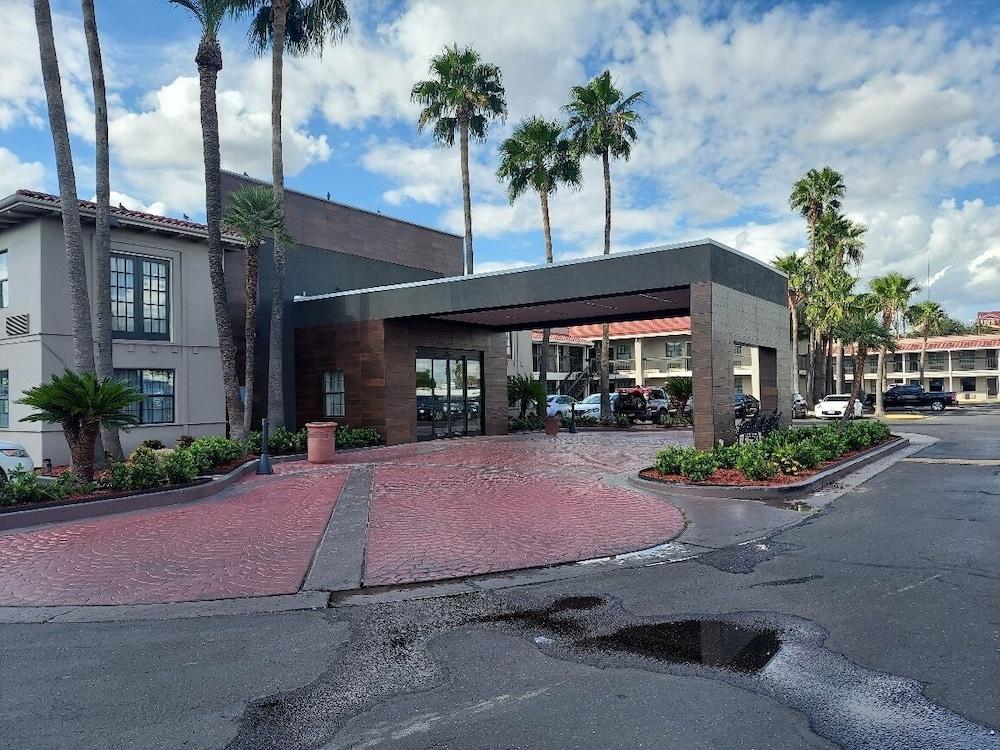 La Quinta Inn By Wyndham Laredo I-35 Экстерьер фото
